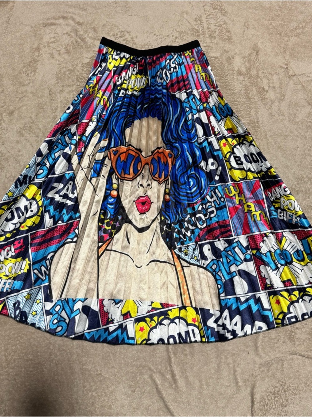 Graphic Pop Art Pleated Women's Skirt - Multicolor